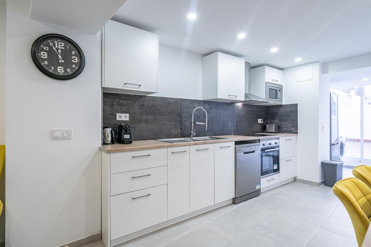 New Modern Cozy Apartment Valencia Exterior foto